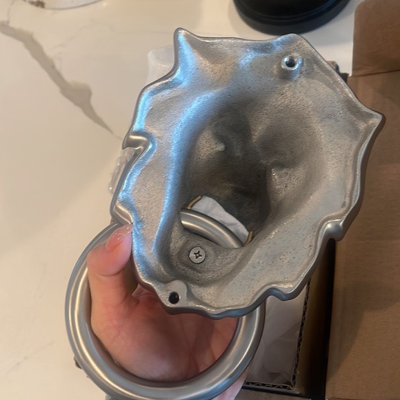 Brand new Gorgeous brushed nickel lion door knockers - Picture 3 of 4